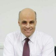 أنور الهواري