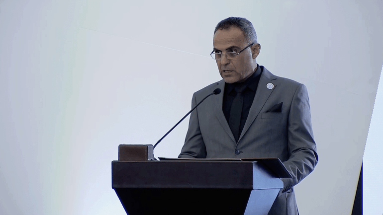 أمجد بدر وزير الزراعة السوري المصدر: شاشة الجزيرة في قصر الشعب - دمشق